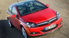 Opel Astra GTC 