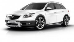 Opel Insignia doet stoer als Crossfour