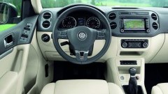 Vernieuwde Volkswagen Tiguan is kleine Touareg