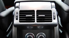 Range Rover 4.4 TDV8 Vogue  verstevigt leiderschap
