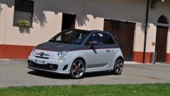 Abarth 500C nu ook met handbak