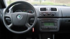Gezinsuitbreiding - Skoda Fabia Combi 1.6 Ambiente Tiptronic