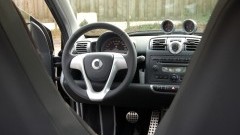 Smart fortwo Brabus geeft pret voor meer dan twee