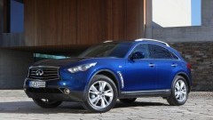 Nieuwe neus Infiniti FX voor hetzelfde geld