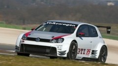 Volkswagen Golf wordt 35 met Golf 24