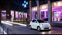 Toyota iQ vanaf 12.990 euro en volwassen uitgerust