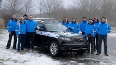 Infiniti aan de start bij Arctic Challenge
