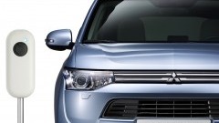 Laadstation in de aanbieding bij Mitsubishi Outlander Plug-in Hybrid