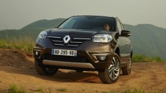 Laurens van den Acker neemt Renault Koleos onder handen