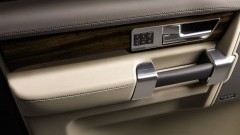 Superdeluxe Land Rover Discovery HSE Luxury naar Nederland