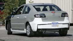Scoop - Mazda 3 gaat Mazda 6 achterna