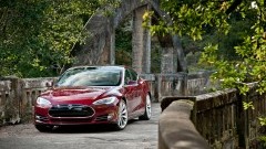 Tesla Model S vanaf 72.600 euro in de boeken