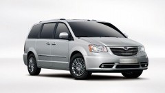 Lancia schittert in Geneve met: de nieuwe Thema en Grand Voyager