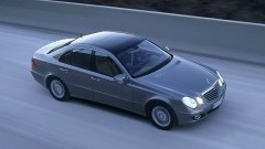Mercedes-Benz E 230 weer als vanouds
