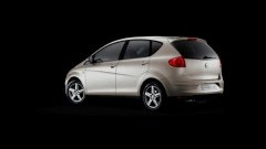 Nieuwe looks en nog meer rijplezier met vernieuwde Seat Leon en Altea