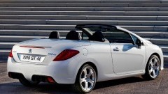 Peugeot 308 CC zet koers naar Zwitserland