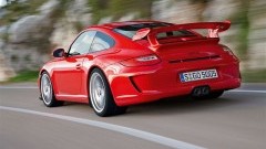 Tegenpolen bij Porsche in Gen�ve - 911 GT3 en Cayenne Diesel