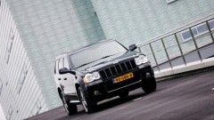 Dodge Challenger SRT8 naar AutoRAI