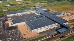 De Porsche- en autoliefhebber wil de Porsche Panamera gewoon nu bij de dealer hebben staan. Het merk doet het zelf wat rustiger aan en meldt dat de productie van de Gran Turismo in de fabriek te Leipz
