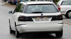 Pakezel Mercedes-Benz E-Klasse Estate nog even onder de pet