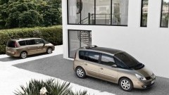 Renault Espace is 25 jaar - extra compleet feestnummer bij de dealer