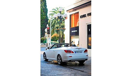 Lexus IS 250 C vanaf 61.200 euro