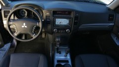 Mitsubishi Pajero blijft bonkige terreinauto