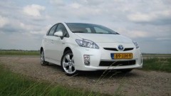 Nieuwe Toyota Prius evolueert