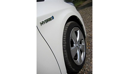 Nieuwe Toyota Prius evolueert