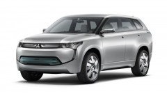 Mitsubishi toont plug-in hybride crossover PX-MiEV en CARGO-versie i-MiEV