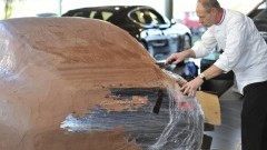 Niet om op te eten - Porsche 911 gehuld in chocolade