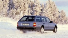 Eerste generatie Mercedes-Benz E-Klasse 25 jaar