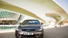 Lichte retouches voor Infiniti G37