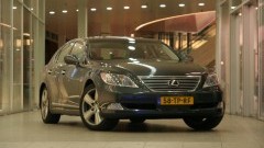De President van Lexus