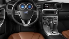 Nieuwe Volvo S60 met nieuwe vijfcilinder diesel