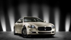 Traktatie van Maserati - Quattroporte Sport GT S �Awards Edition�