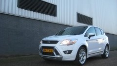 Sportief bluffen - Ford Kuga 2.0 TDCi FWD Trend