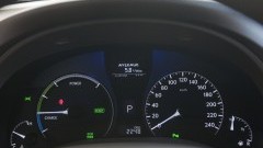 Hoe zuinig kun je rijden met de Lexus RX450h?