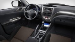 Subaru Impreza XV onderweg naar dealer