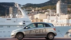 Duurzame vloot Mercedes-Benz uit de doeken op ecomobiel 2010