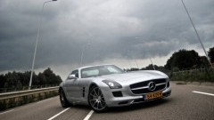 Bevlogen krachtpatser - Mercedes-Benz SLS AMG