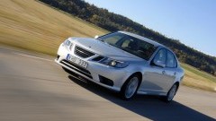 Nieuwe motoren en instapuitvoering 'Solid' maken Saab 9-3 goedkoper