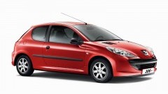 Peugeot 107 en 206+ Accent in de showroom