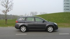 Subaru B9 Tribeca verwent inzittenden
