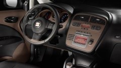 Seat Altea Freetrack mag de modder in