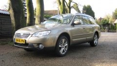 Subaru Outback 2.5i Executive een luxe wegavonturier