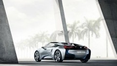 Wat nou internet? Gewoon je hotel boeken met een BMW!