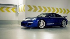 Porsche viert 5 miljoen Facebook-fans met speciale 911