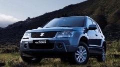 Flink aangekleed - Suzuki Grand Vitara Alcantara