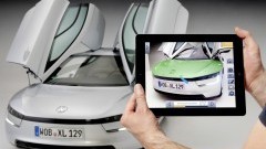 Tablet maakt het Volkswagenmonteur makkelijk